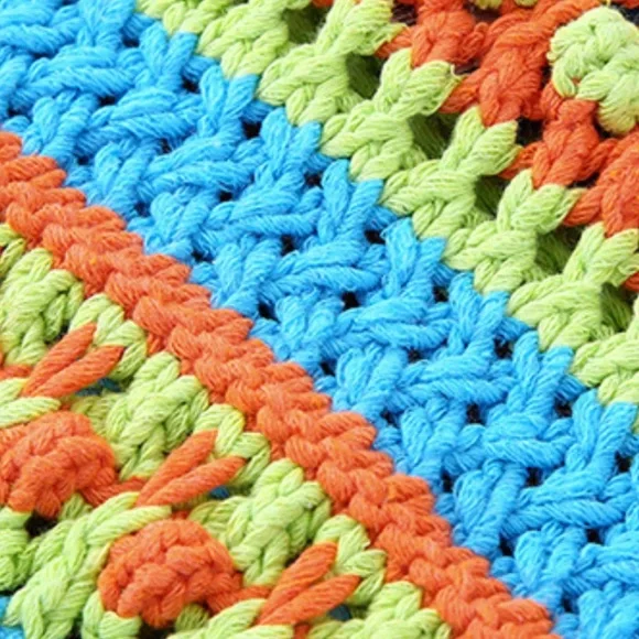 NWT 'Heidy' Crochet Sleeveless Vest Top - Picture 4 of 5